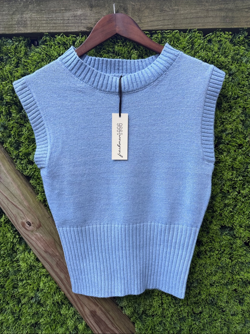 NWT Freshman 1996 Sleeveless Knit Top